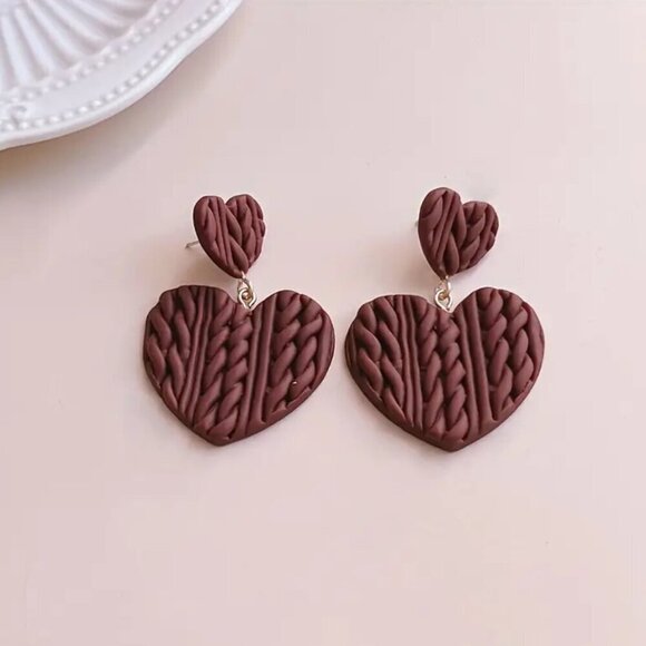 Jewelry - NEW Maroon heart dangle earrings, woven style heart earrings, stocking stuffer